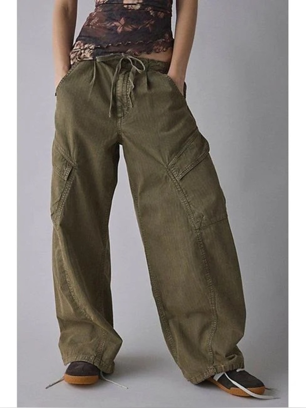 BDG Station Cocoon Baggy Barrel Leg Cargo Pant
